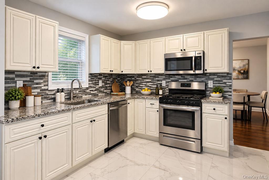 102 Patchogue Drive — photo 8