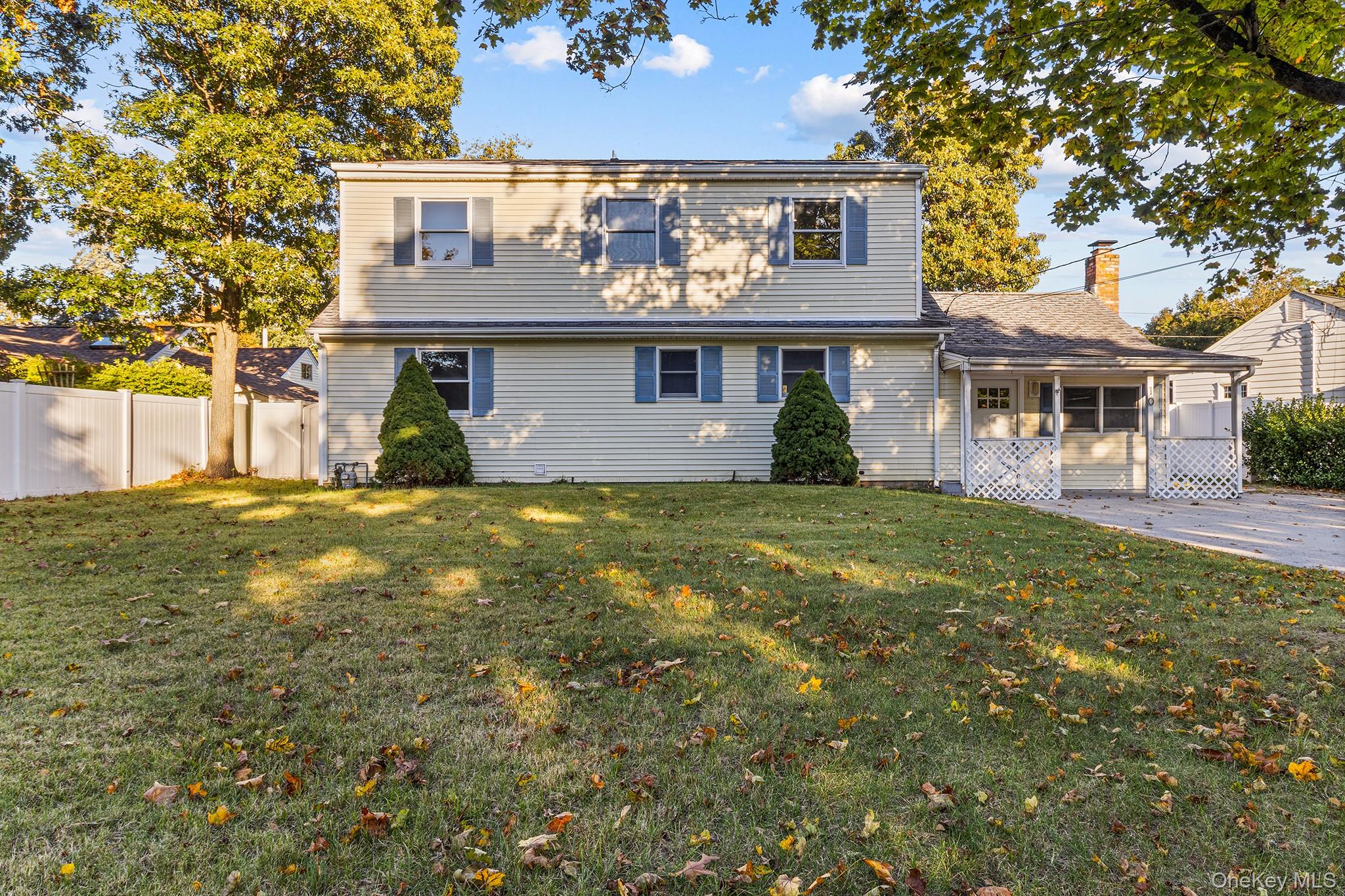 10 Sunset Drive — photo 2