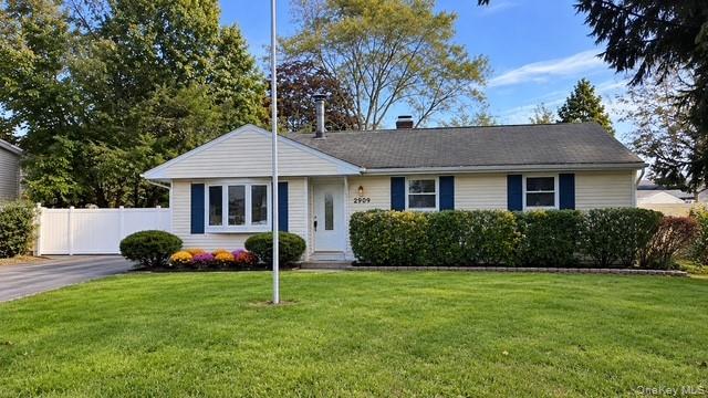 2909 Falcon Avenue, Medford
