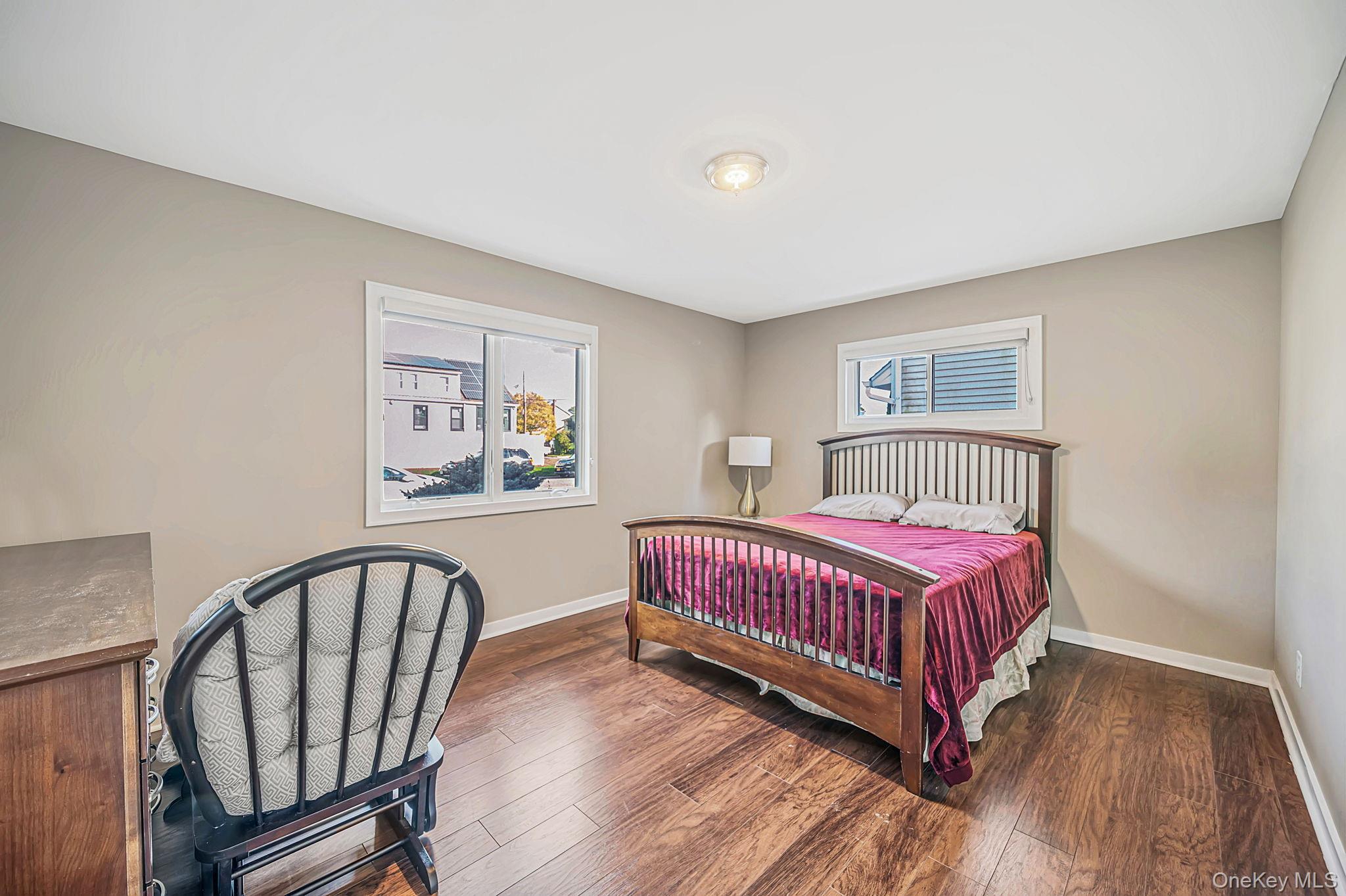 354 Seaford Avenue — photo 15