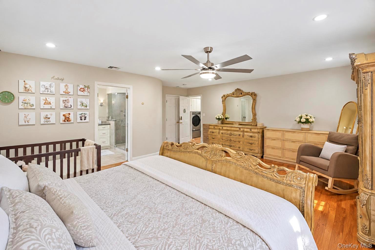 271 Syosset Woodbury Road — photo 22