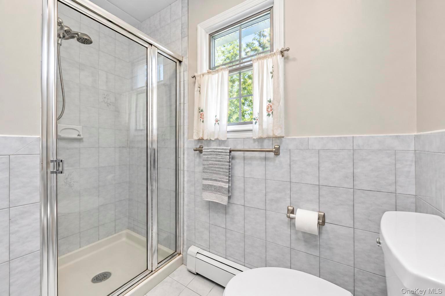 271 Syosset Woodbury Road — photo 36