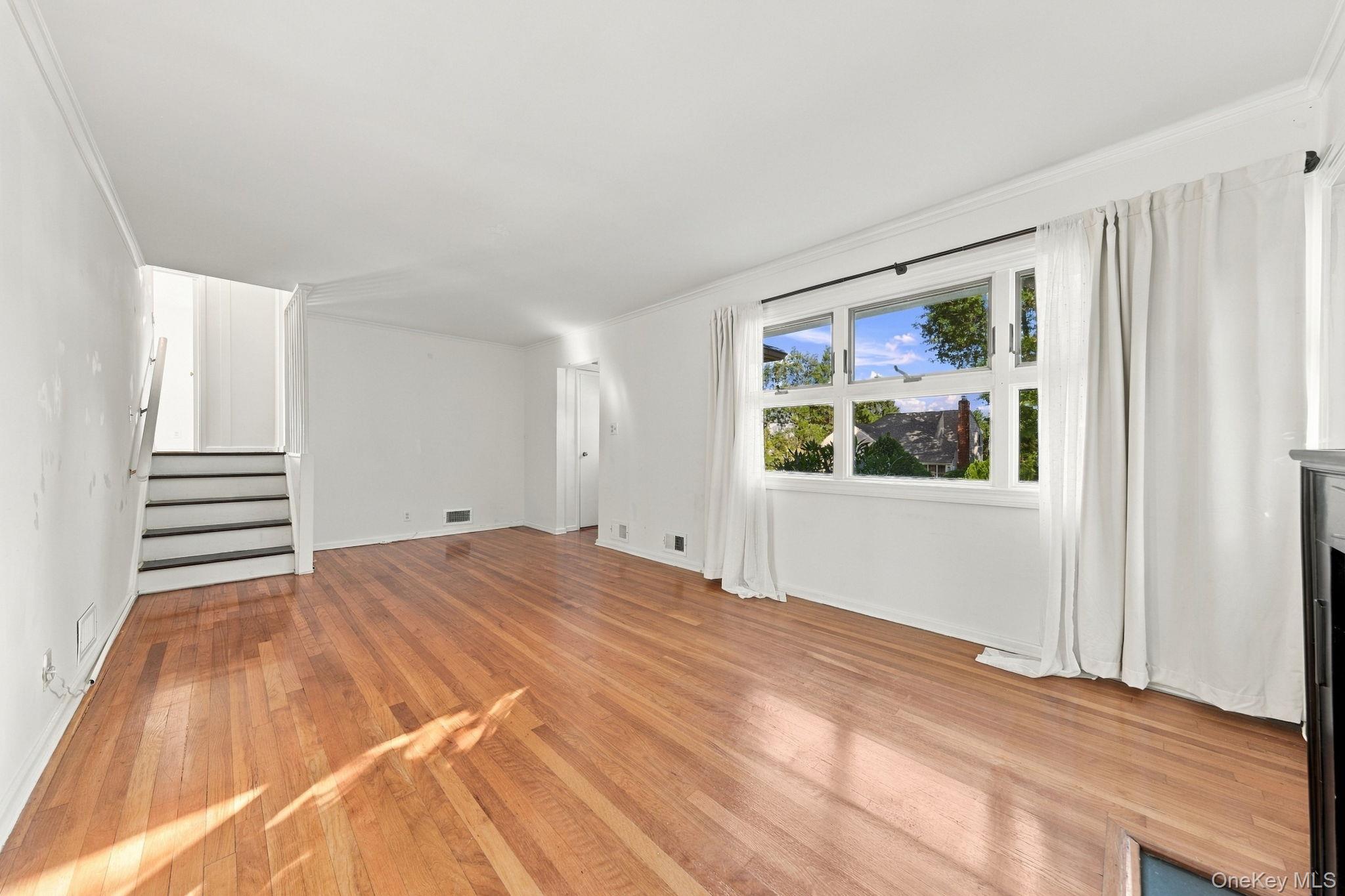 21 Revere Road — photo 3