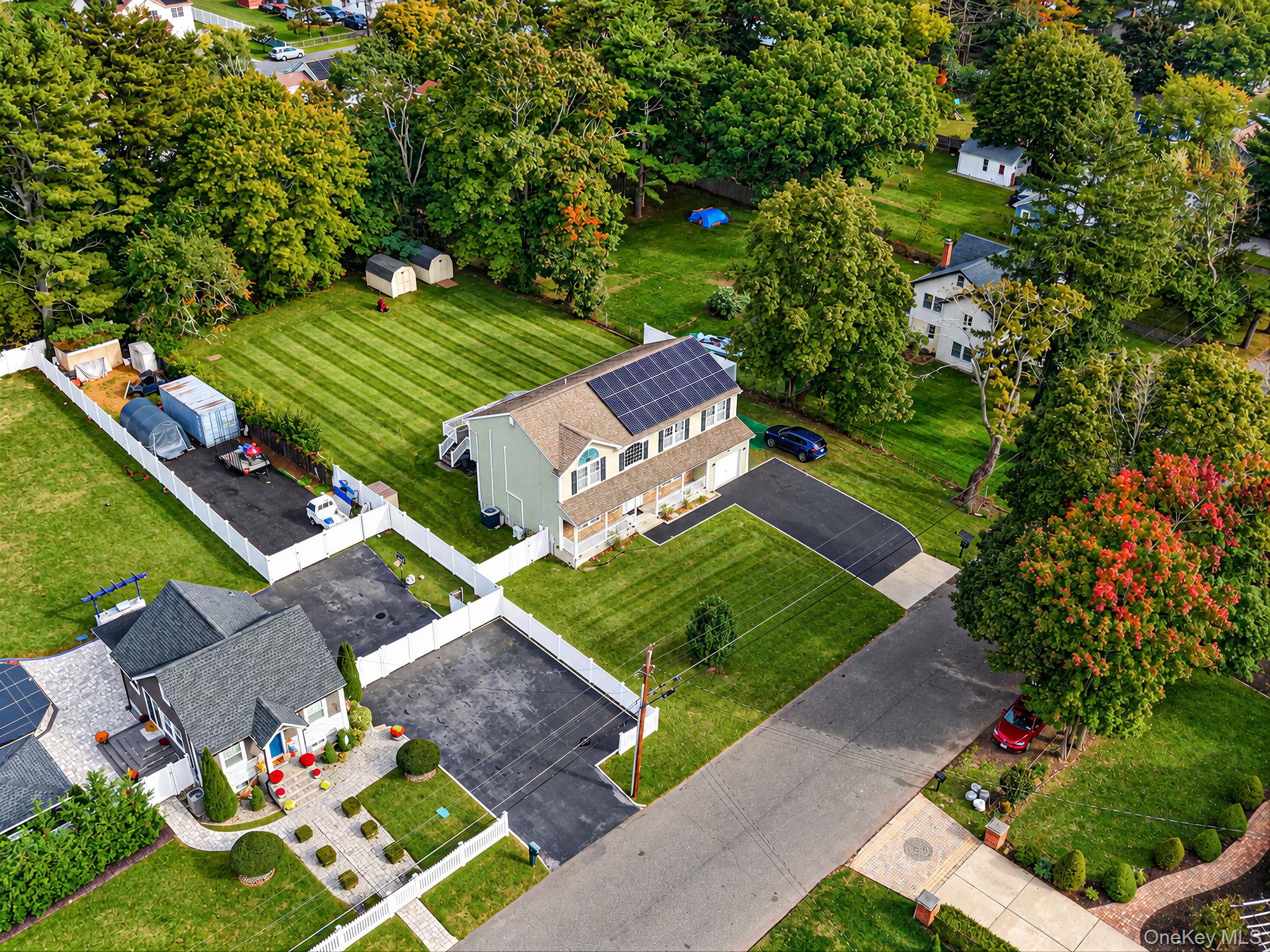 13 Glenmore Avenue — photo 45