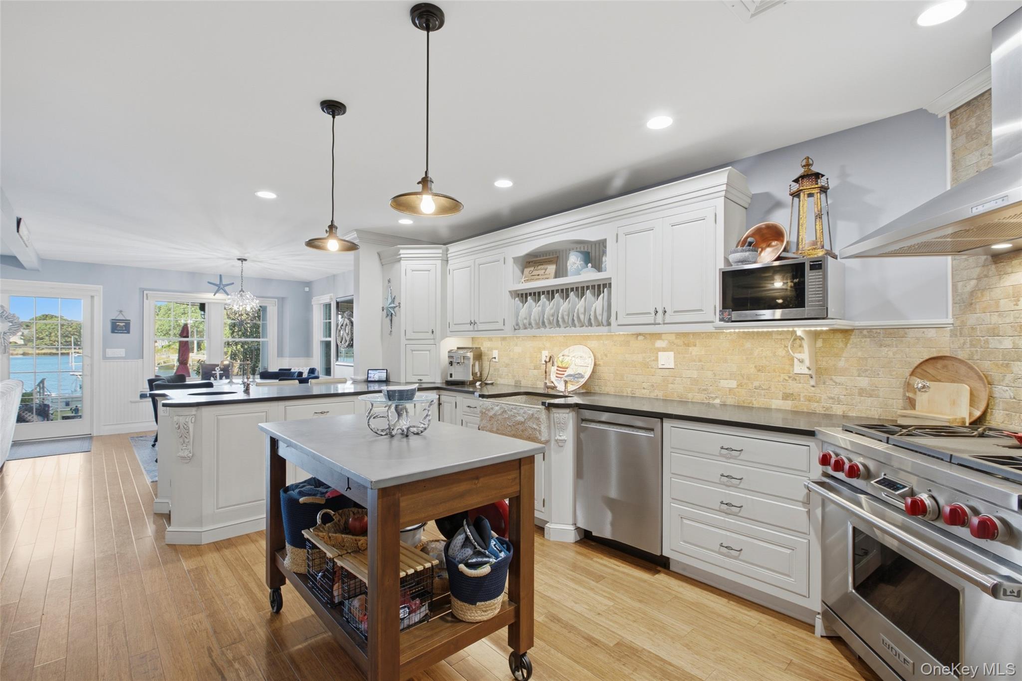 1200 Deep Hole Drive — photo 12