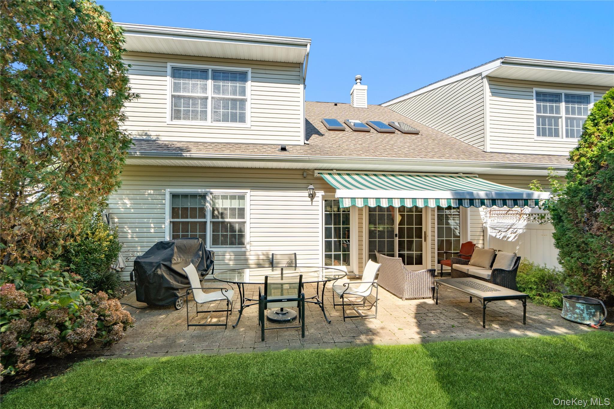 193 Pond View Drive — photo 2
