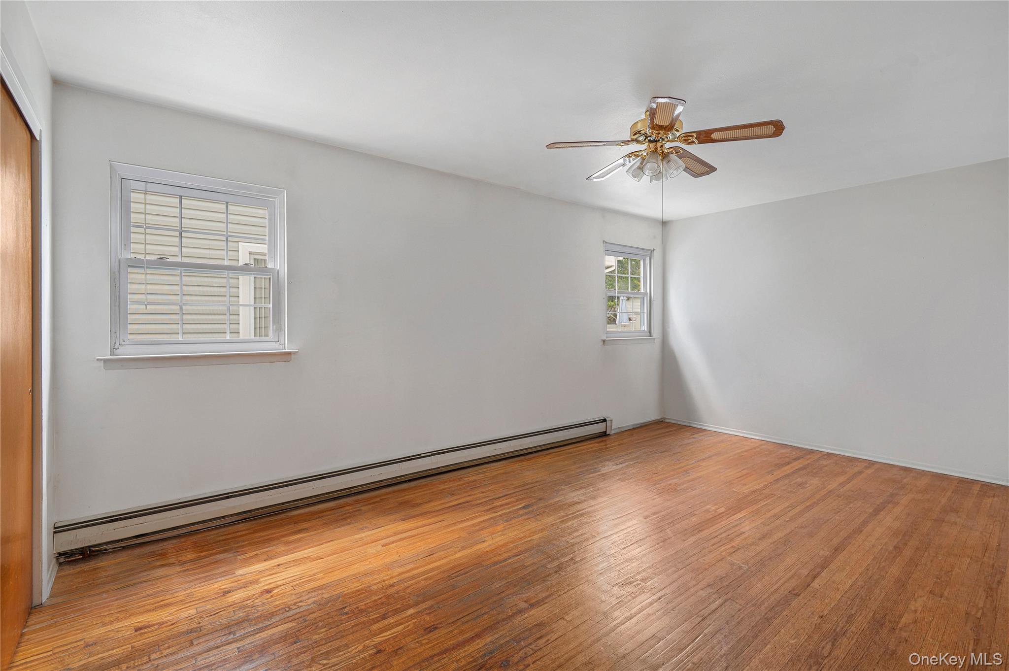 364 Nassau Boulevard — photo 10
