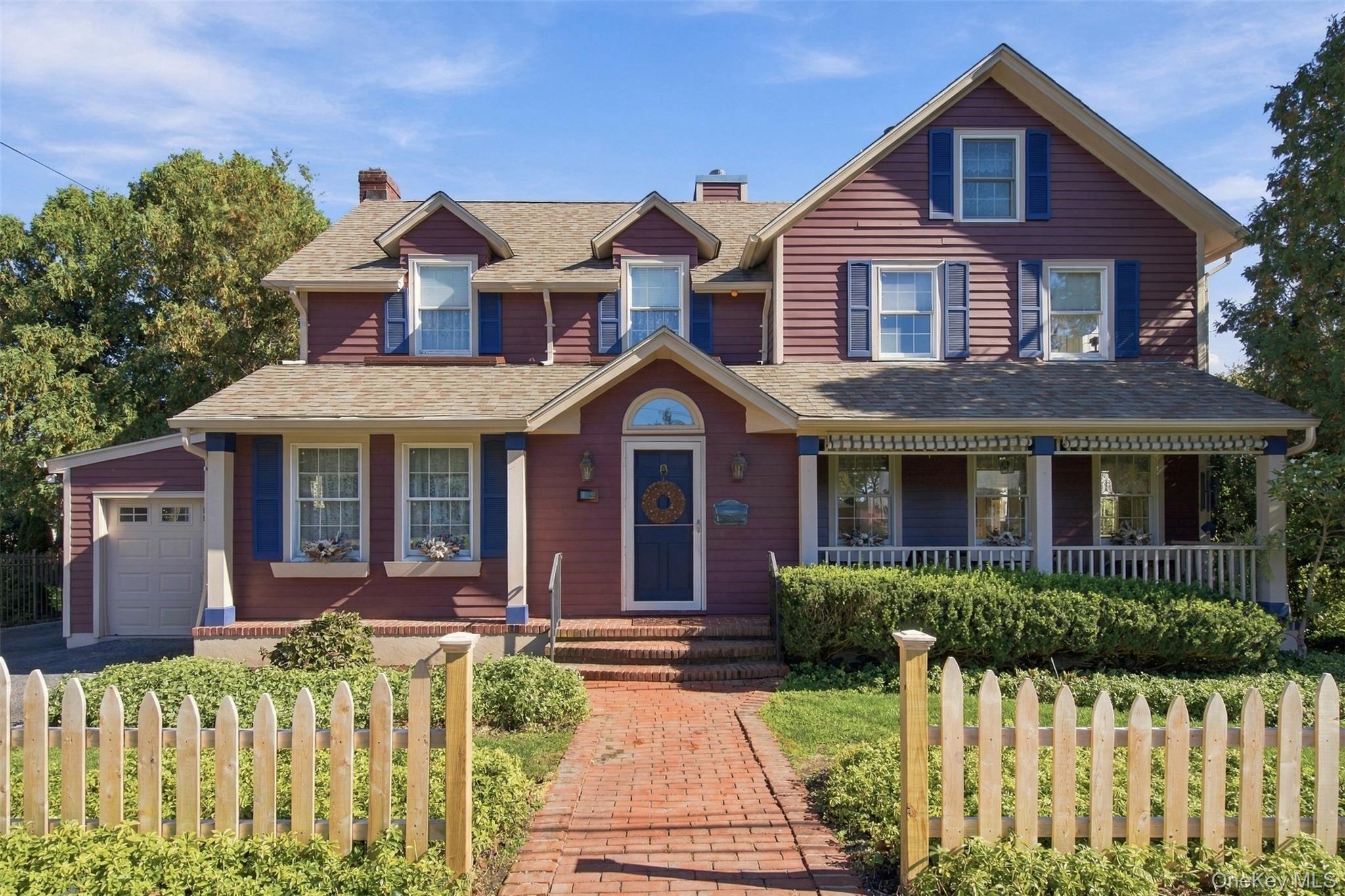 18 Turnip Hill, Northport