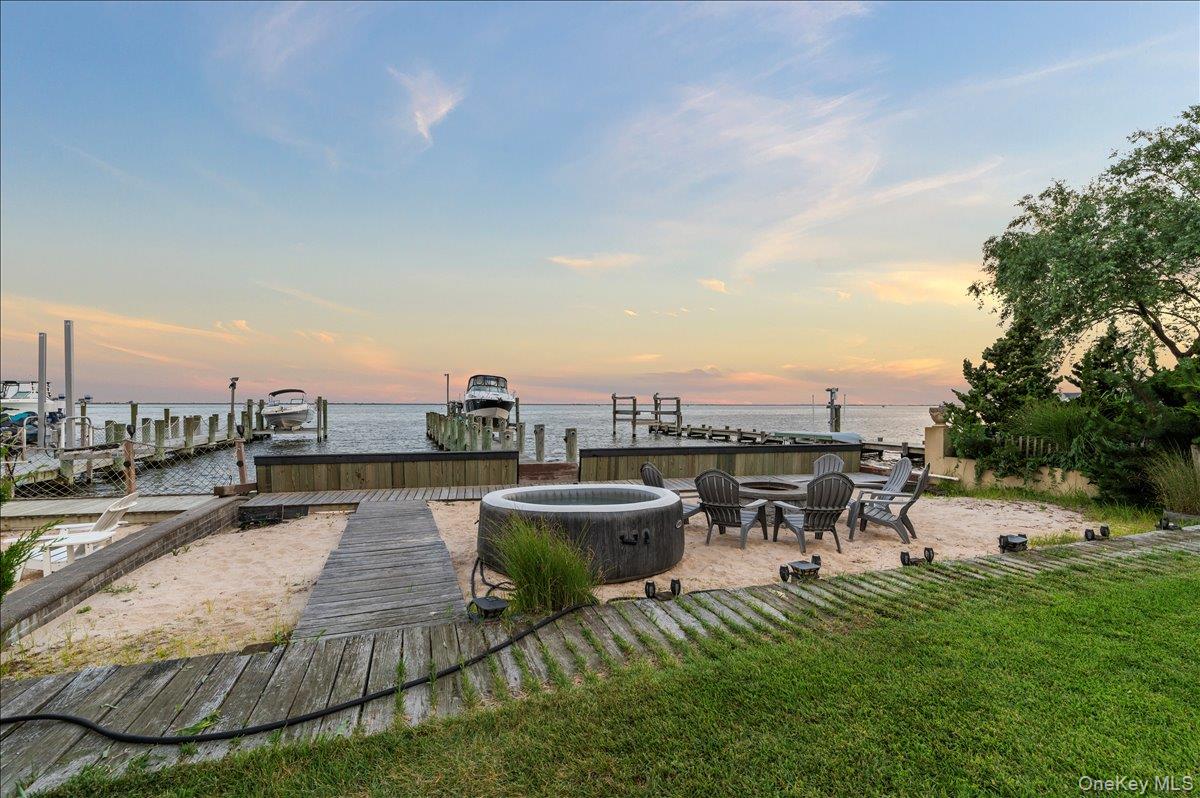 73 Beach Prom — photo 23