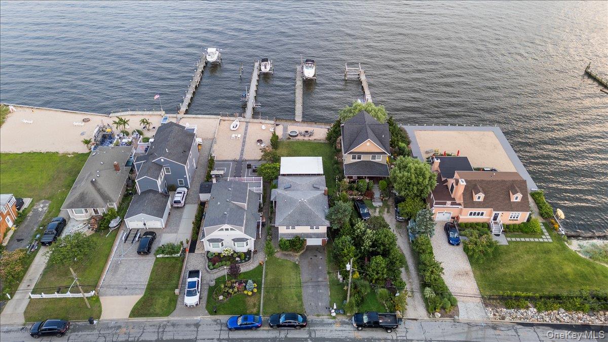 73 Beach Prom — photo 30