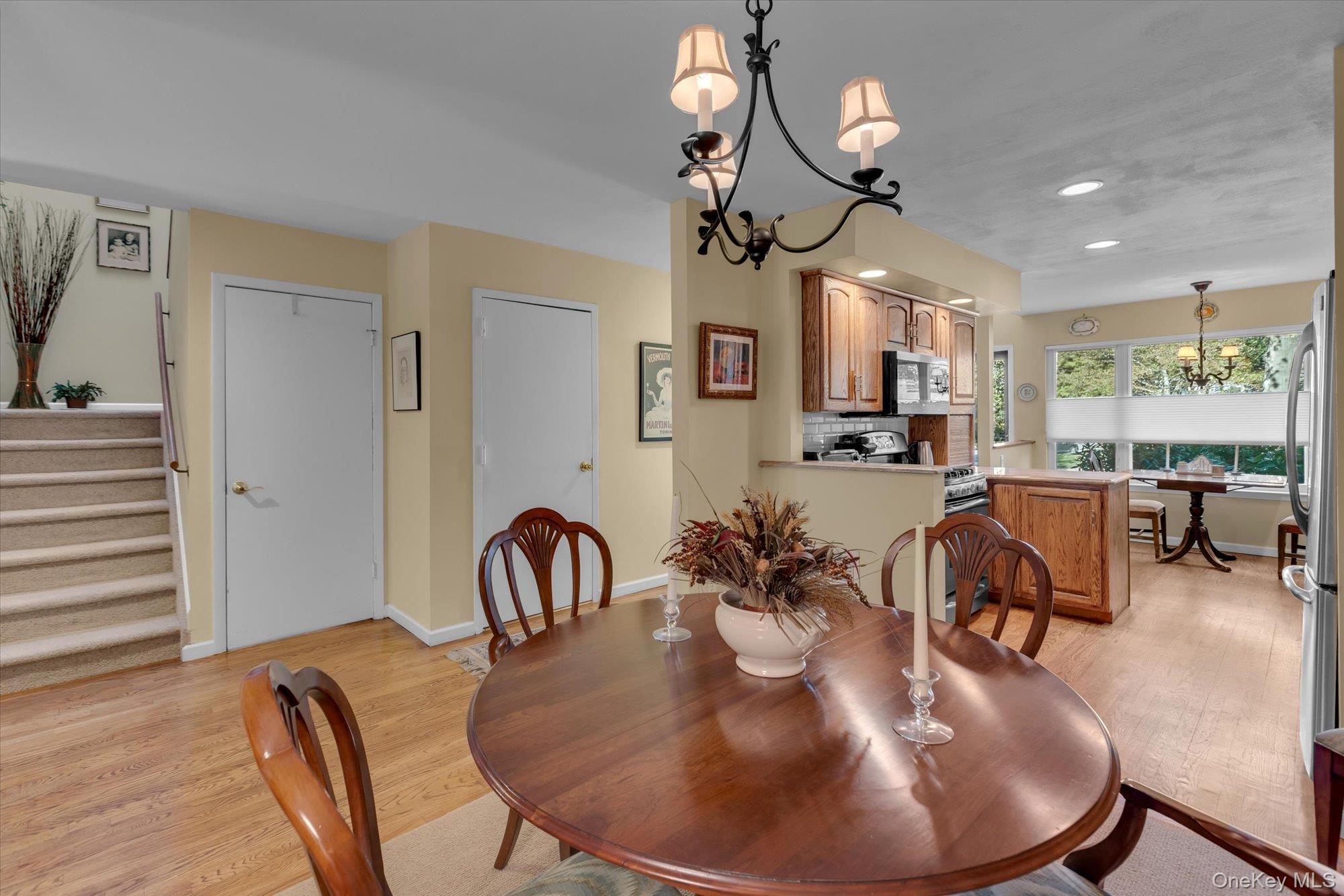 81 Lisa Drive — photo 13