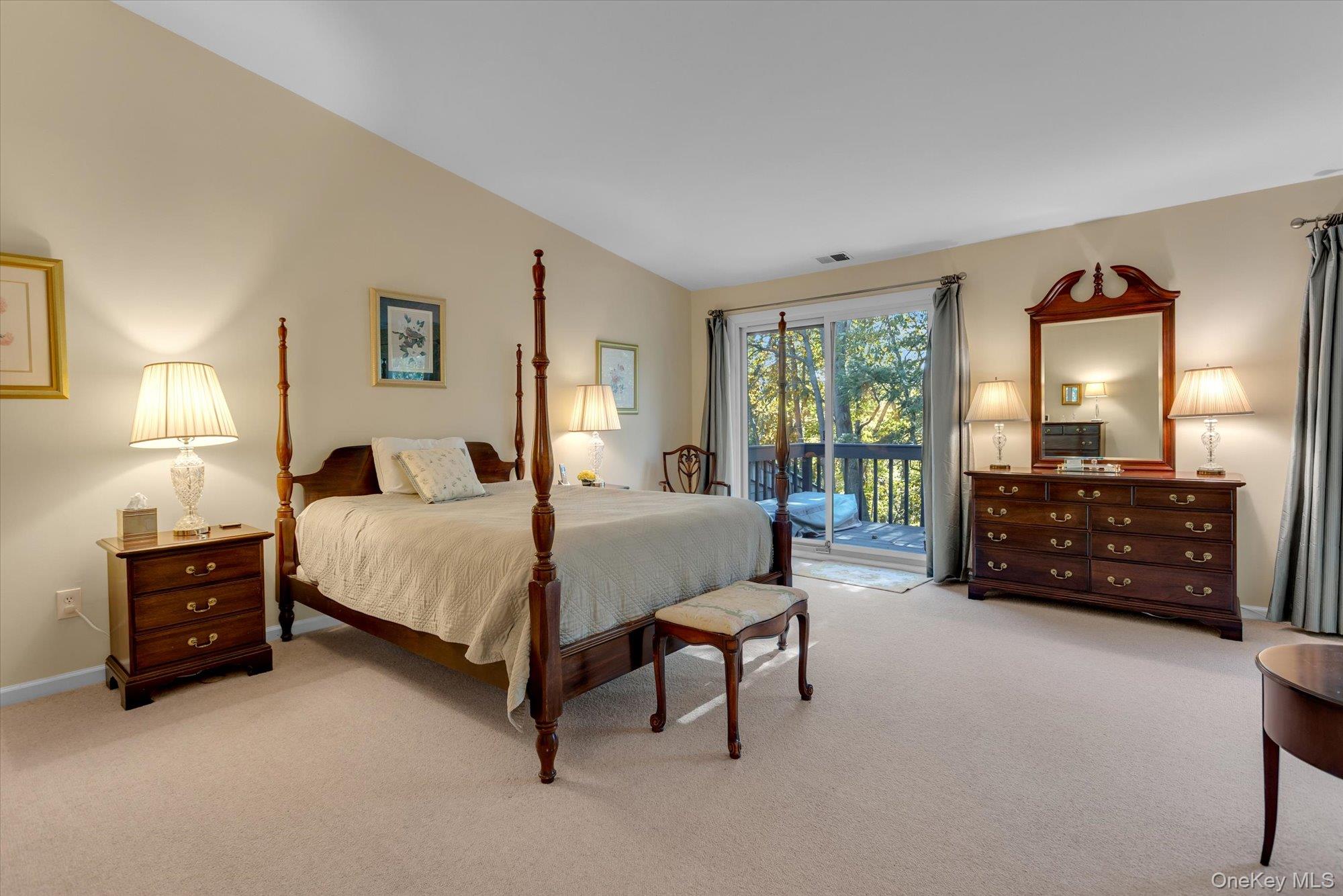 81 Lisa Drive — photo 14