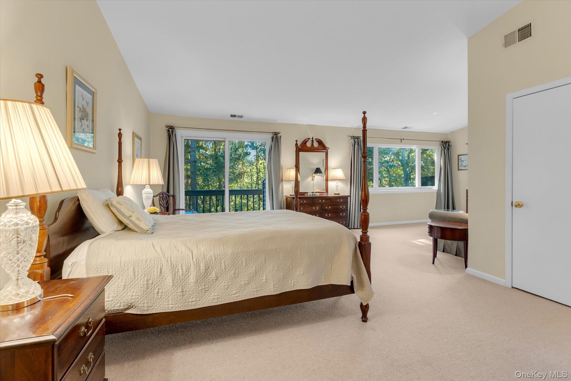 81 Lisa Drive — photo 15