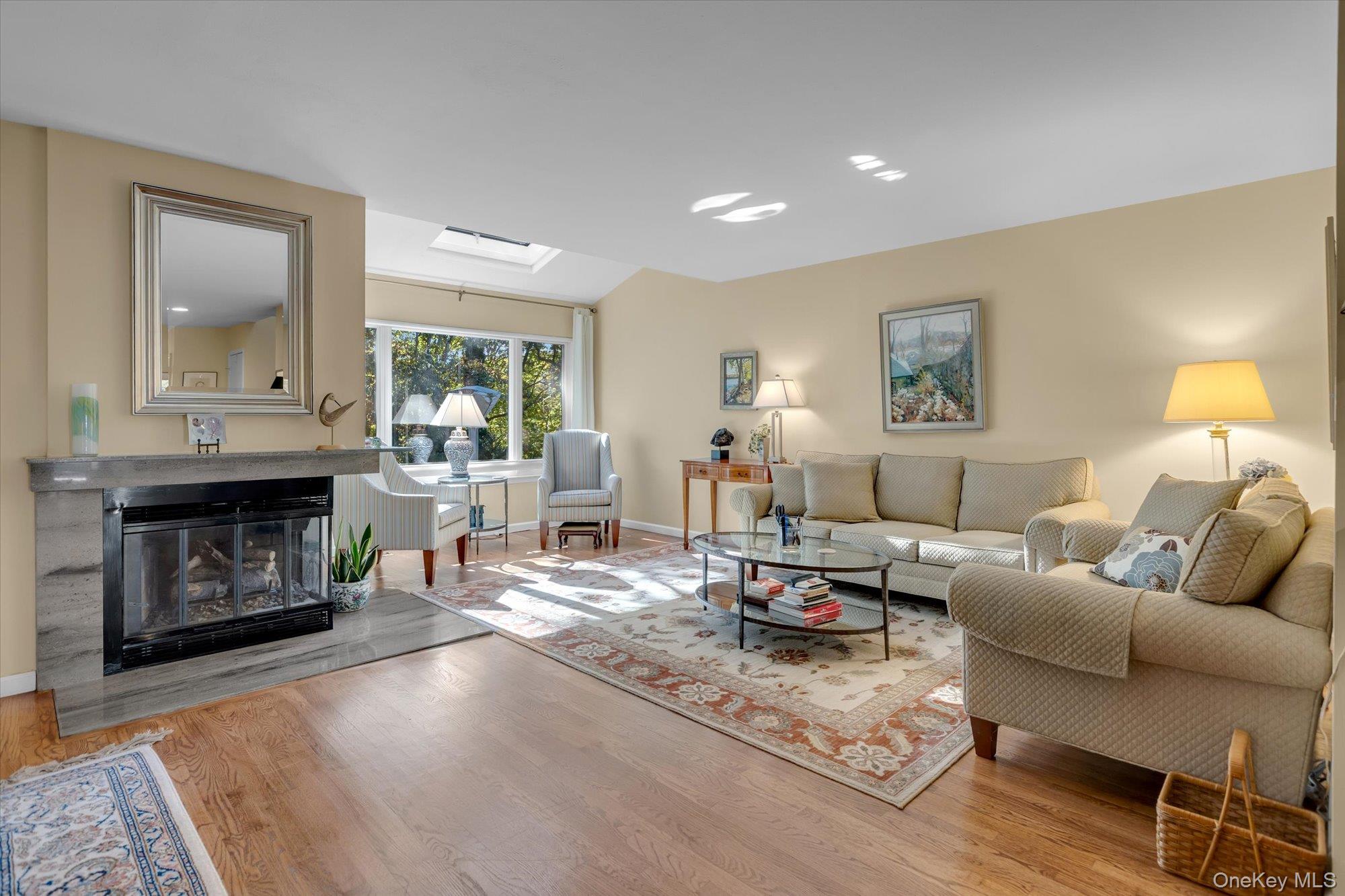81 Lisa Drive — photo 4