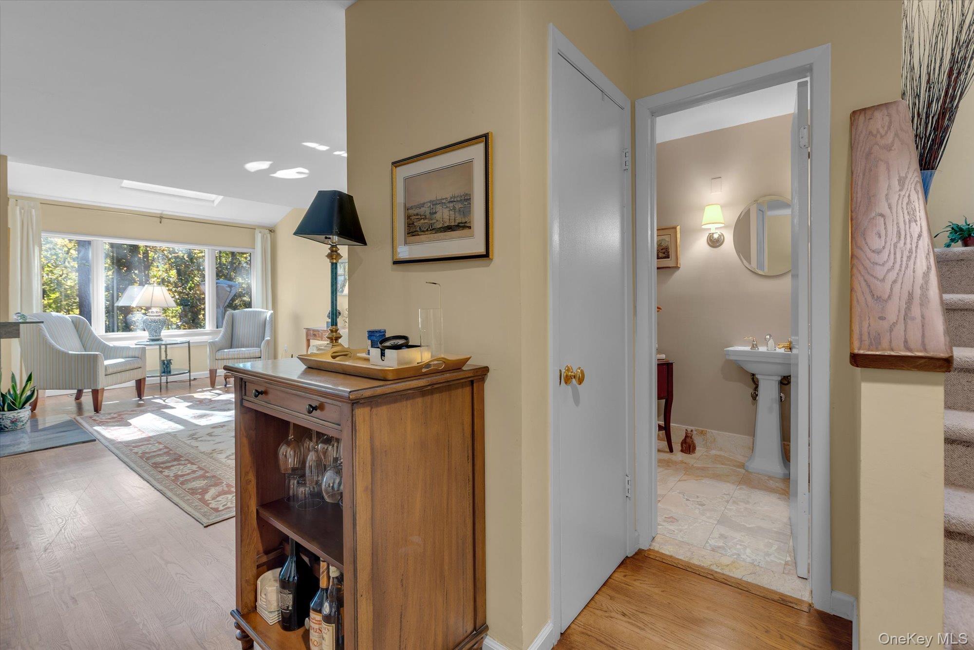 81 Lisa Drive — photo 6