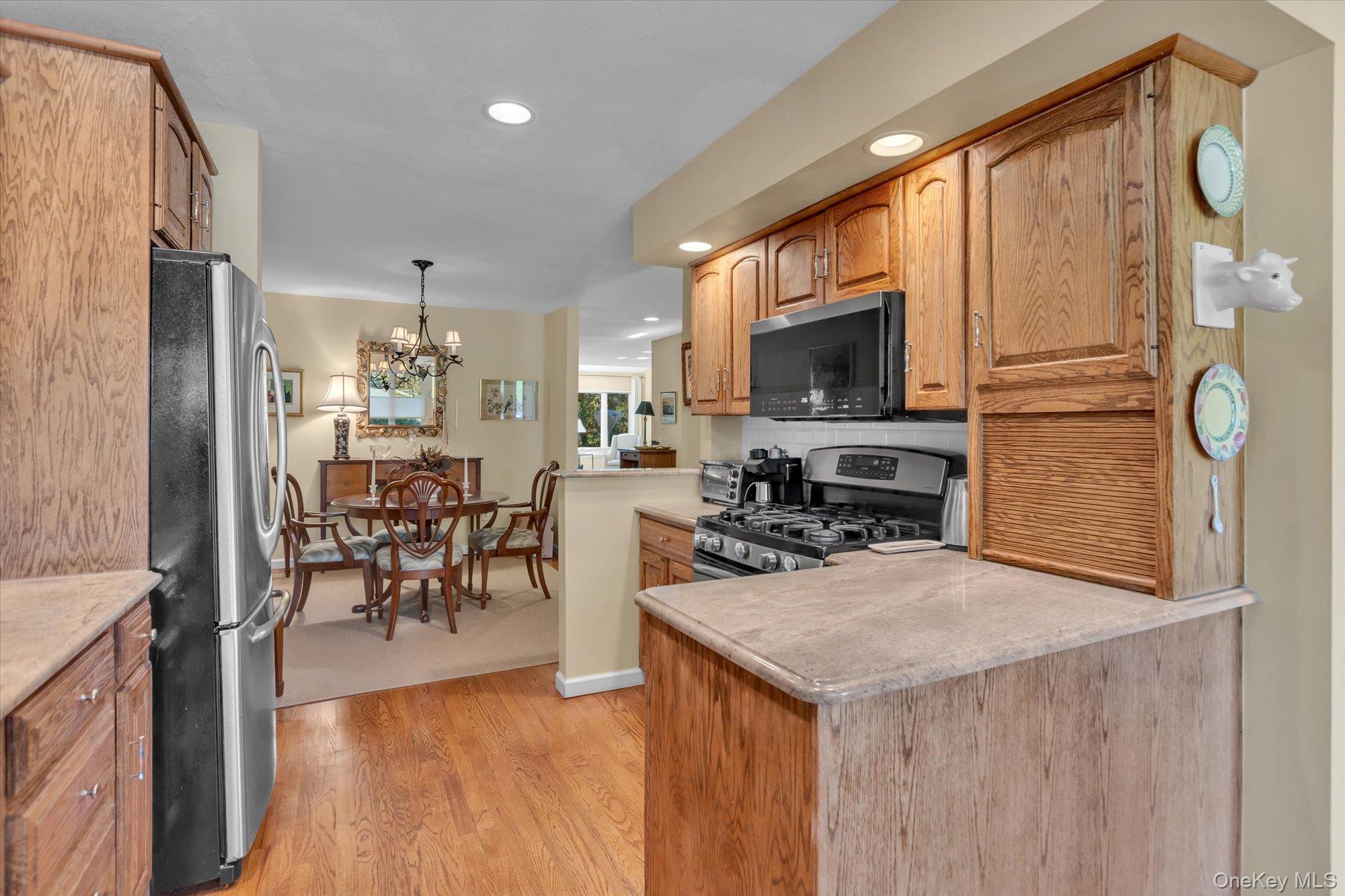 81 Lisa Drive — photo 10