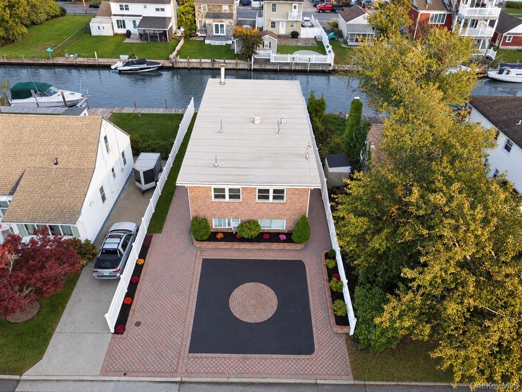 367 West Drive — photo 2