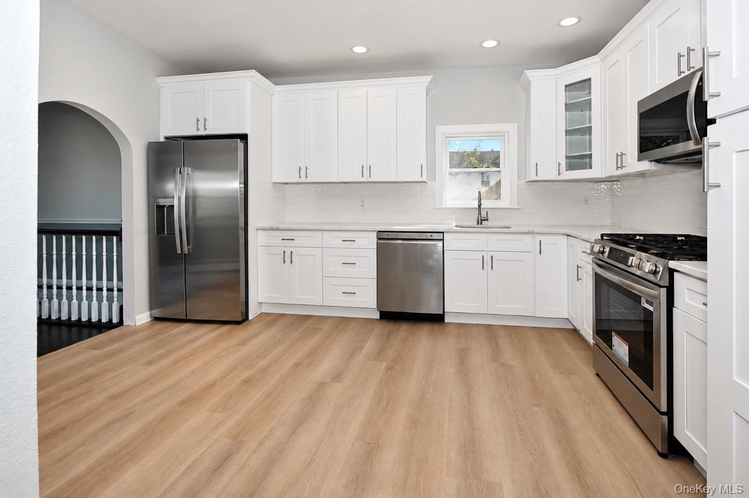 367 West Drive — photo 10