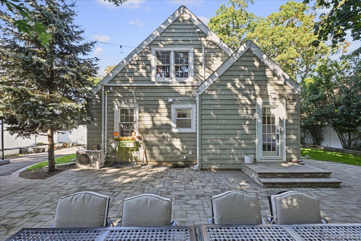 76 Powell Place — photo 28
