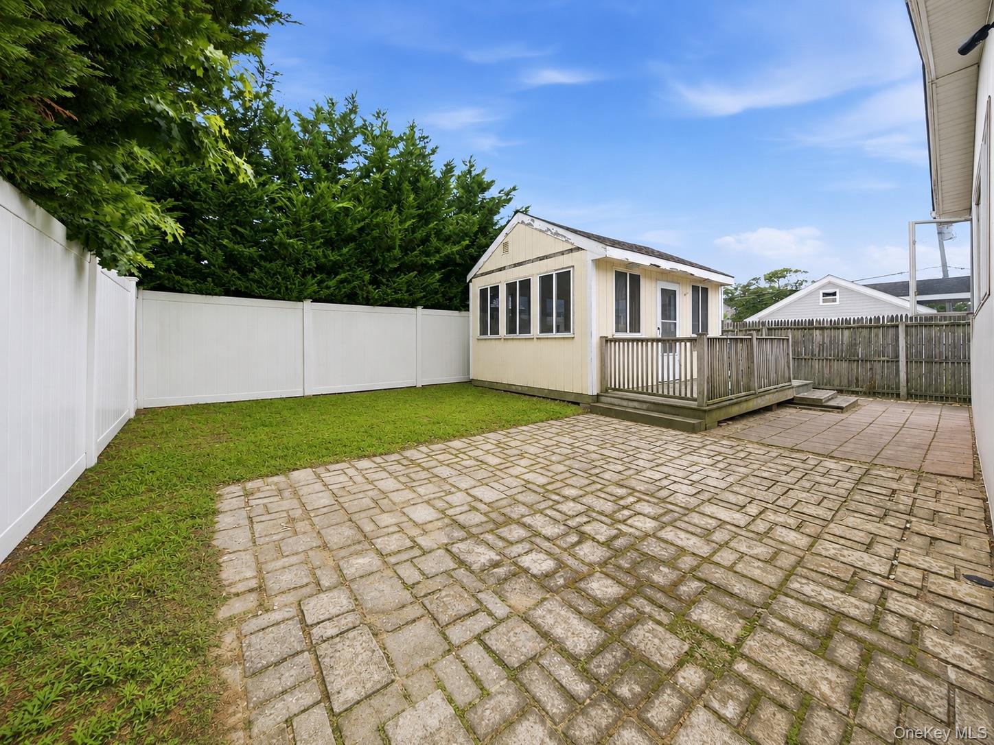 95 Riviera Drive — photo 18