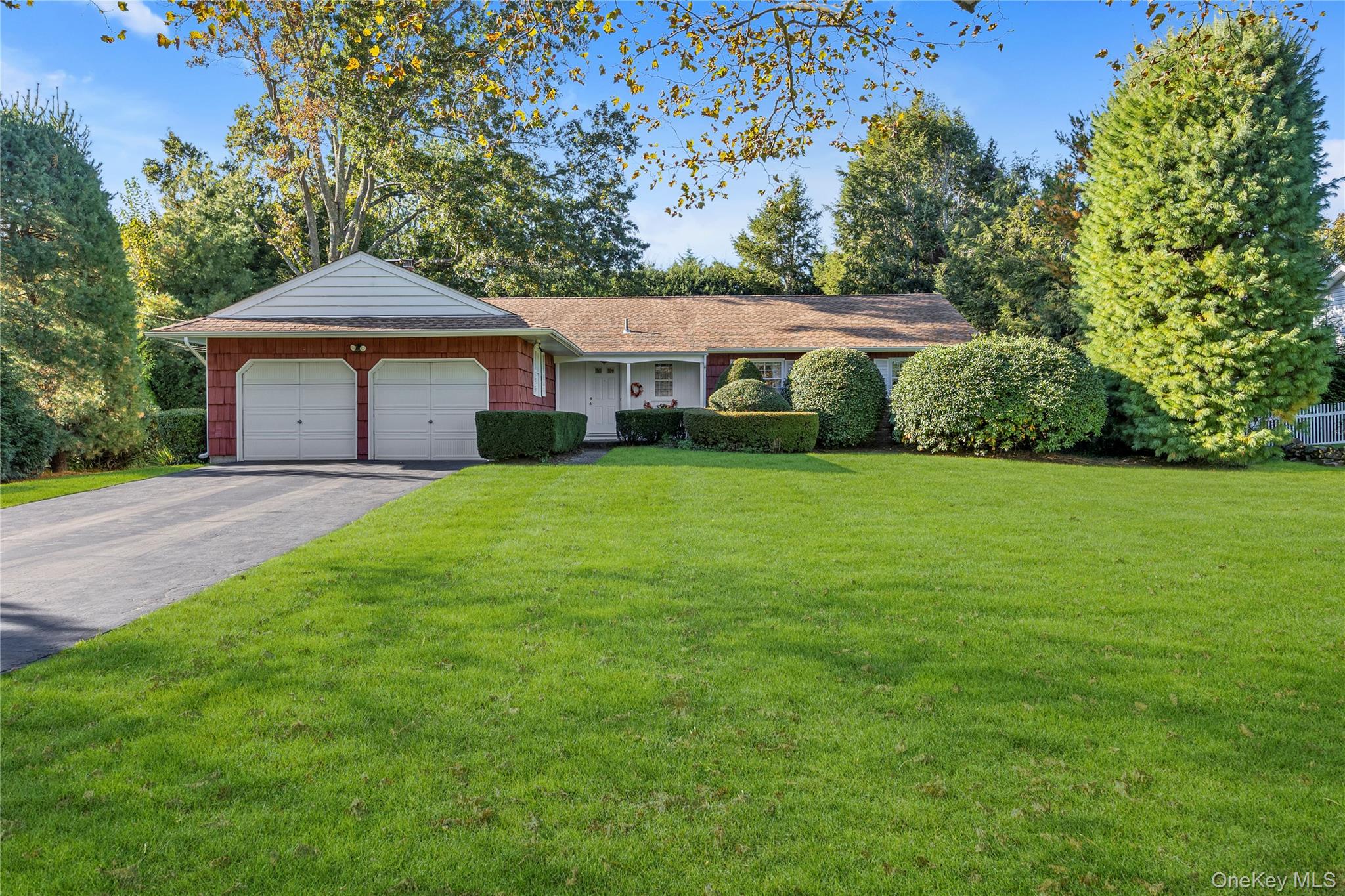 3 Gardiner Place, Huntington Station