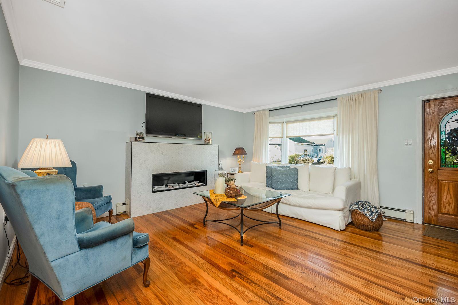 14 Meadow Lane — photo 8