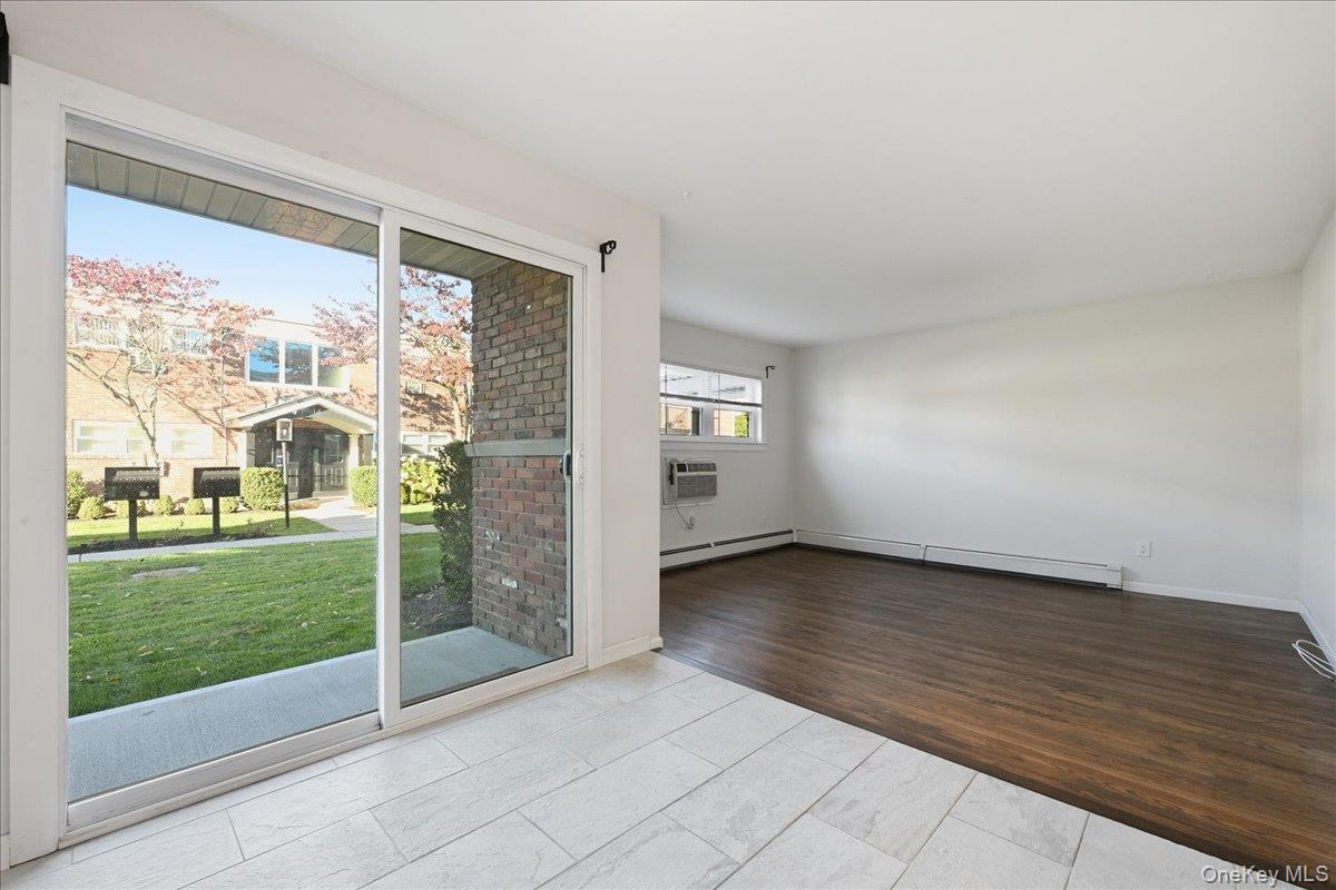 10 Ivy Street #5A — photo 14