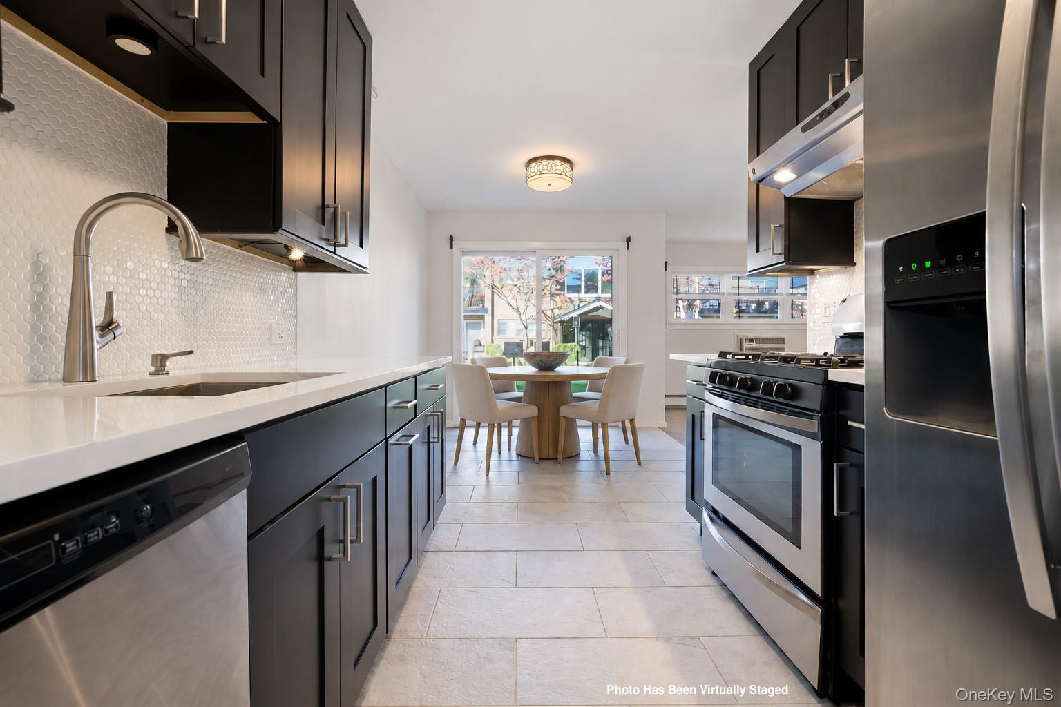 10 Ivy Street #5A — photo 8