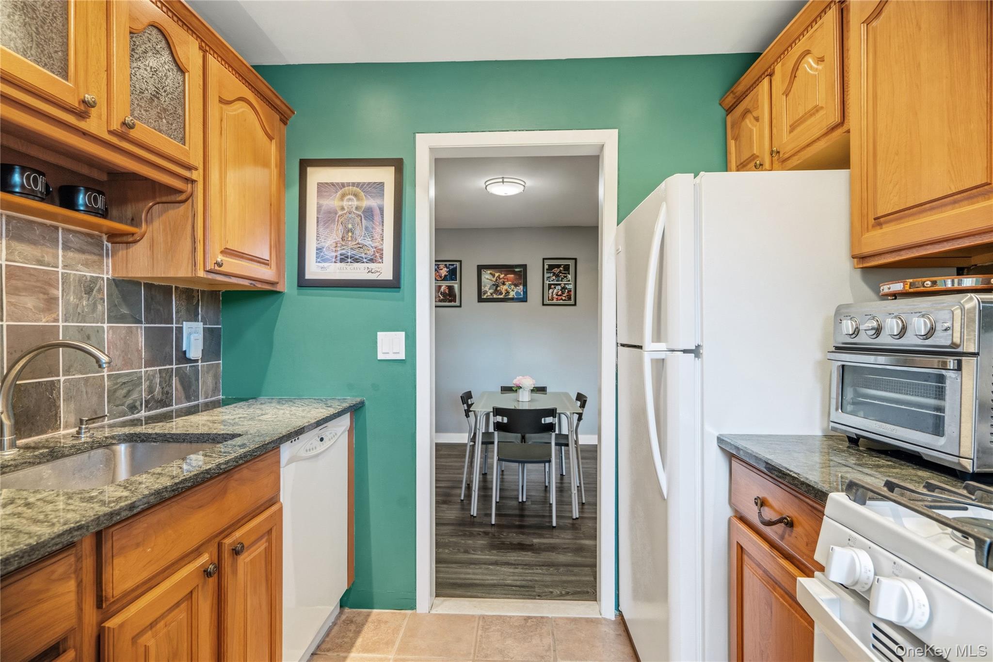 200 Merrick Road #X — photo 25