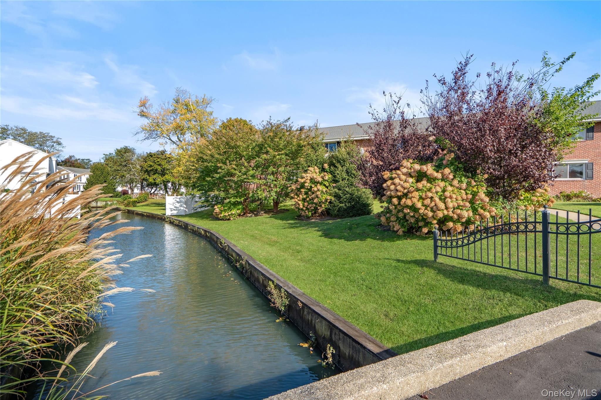 200 Merrick Road #X — photo 4