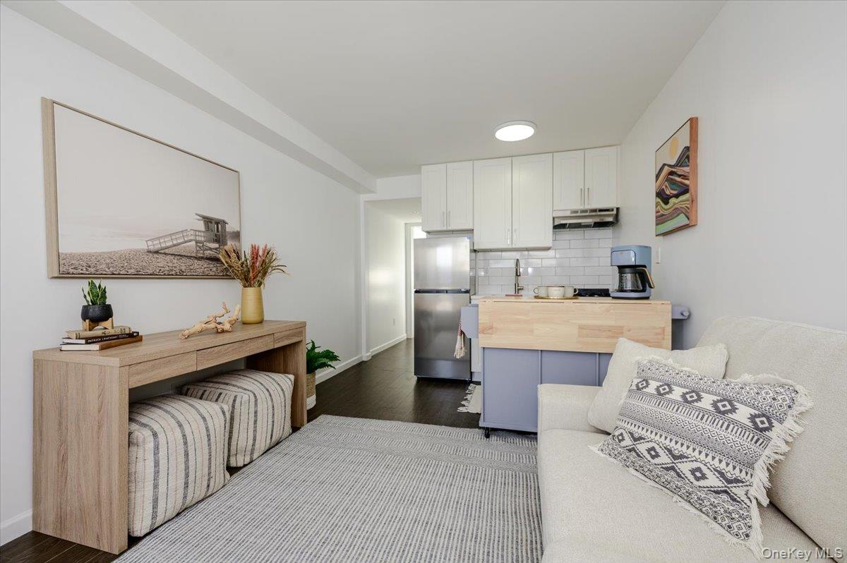 979 Oceanfront #1 — photo 4