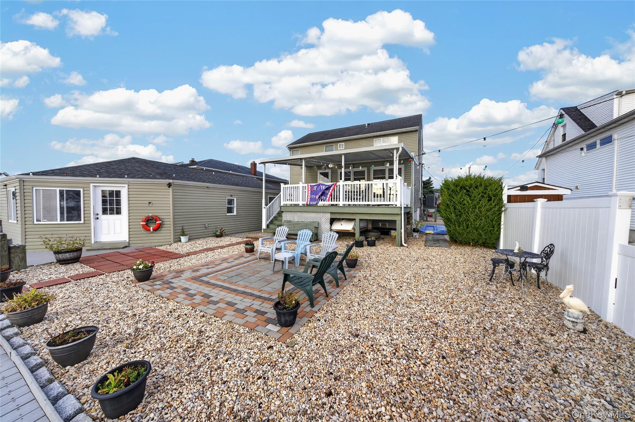 254 Shore Road — photo 46