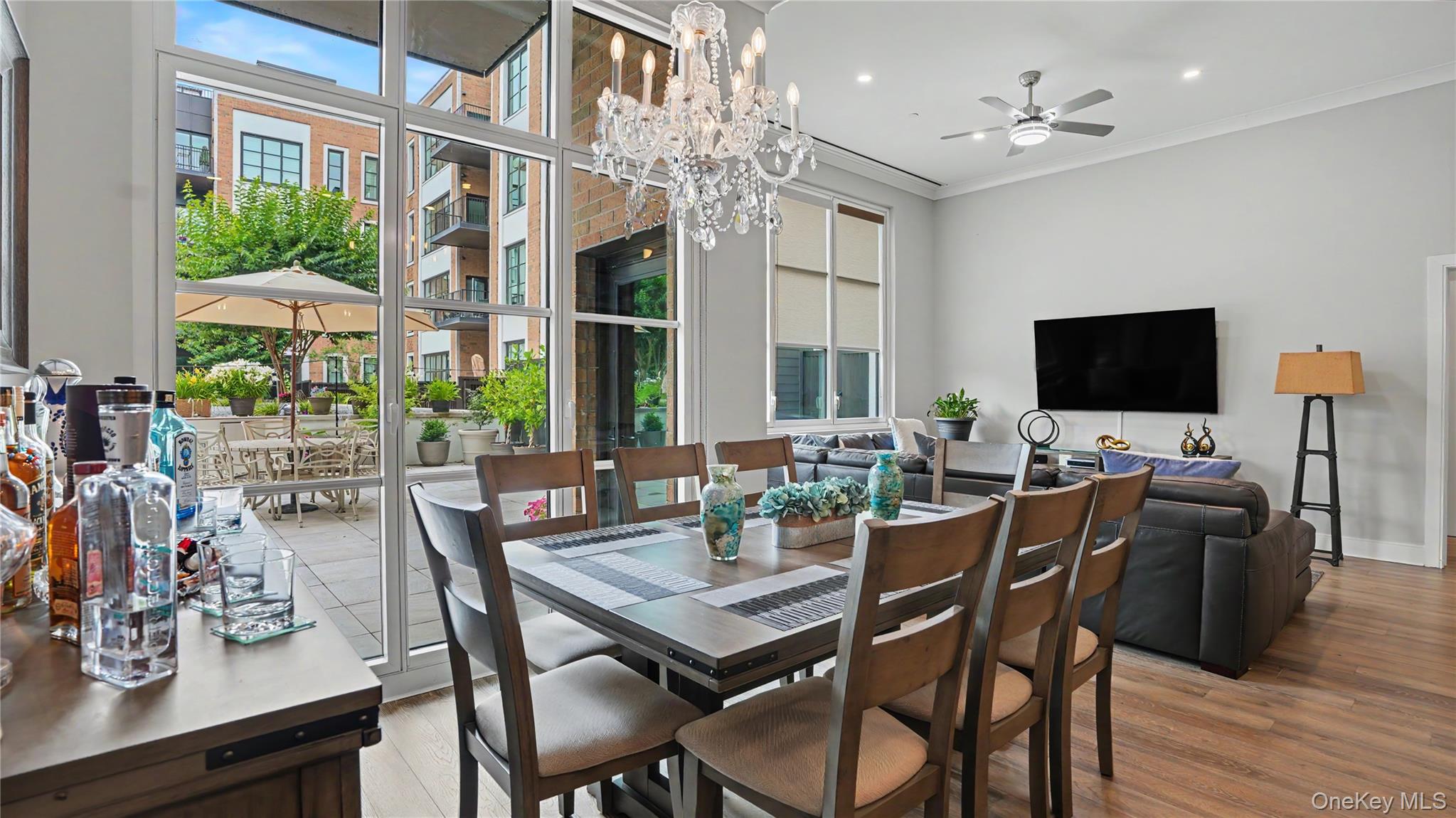 100 Garvies Point Road #1005 — photo 4