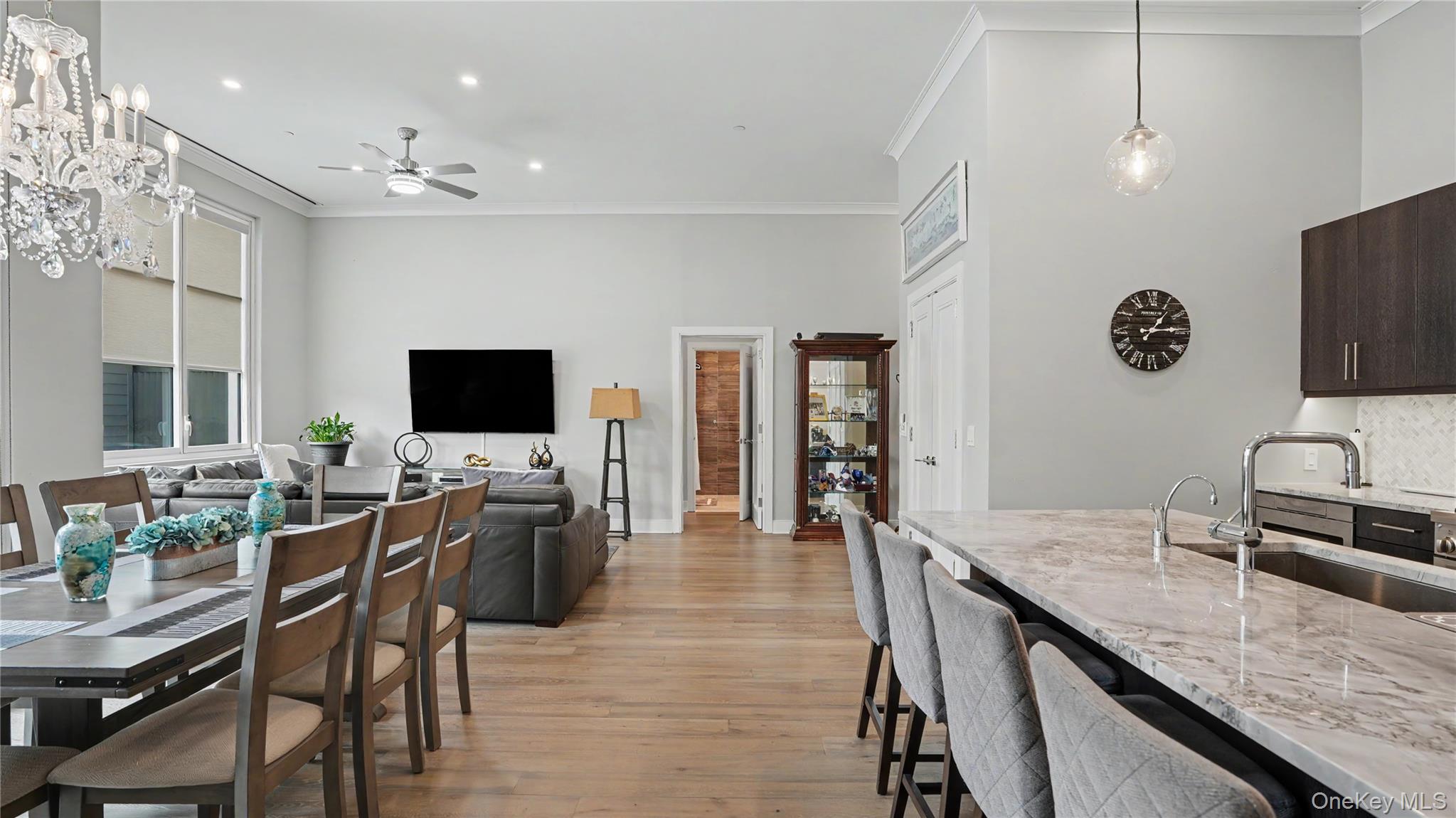 100 Garvies Point Road #1005 — photo 5